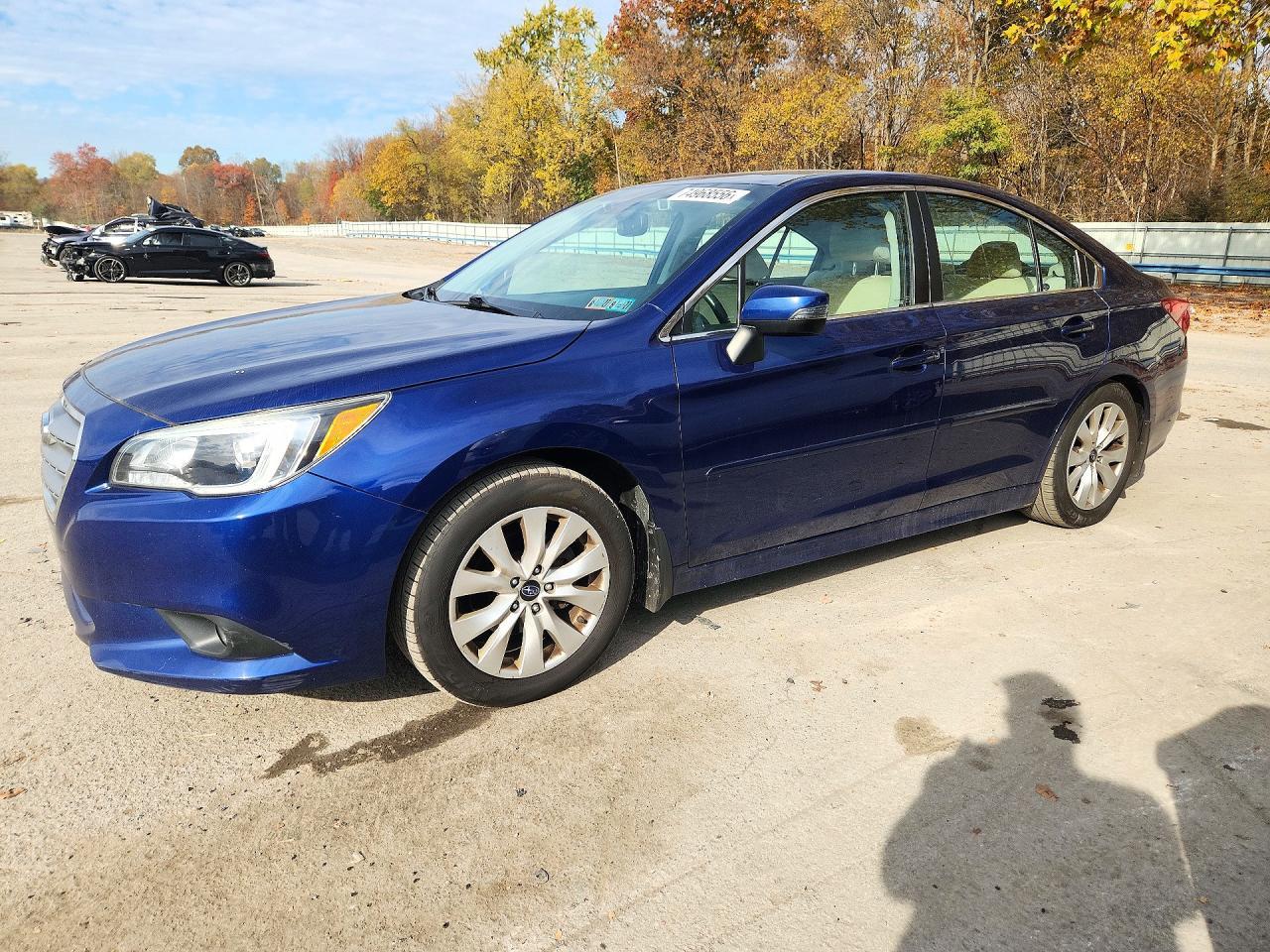 Vue de 2015 SUBARU LEGACY 2.5I PREMIUM, angle 1