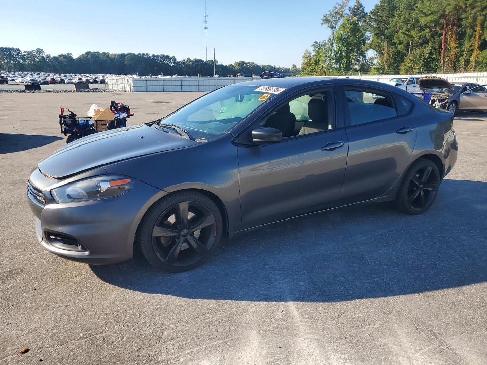 2015 DODGE DART SXT  