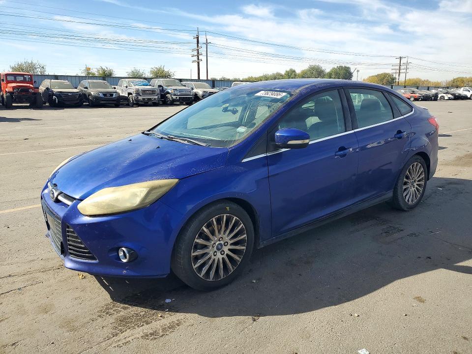 2012 FORD FOCUS TITANIUM  
