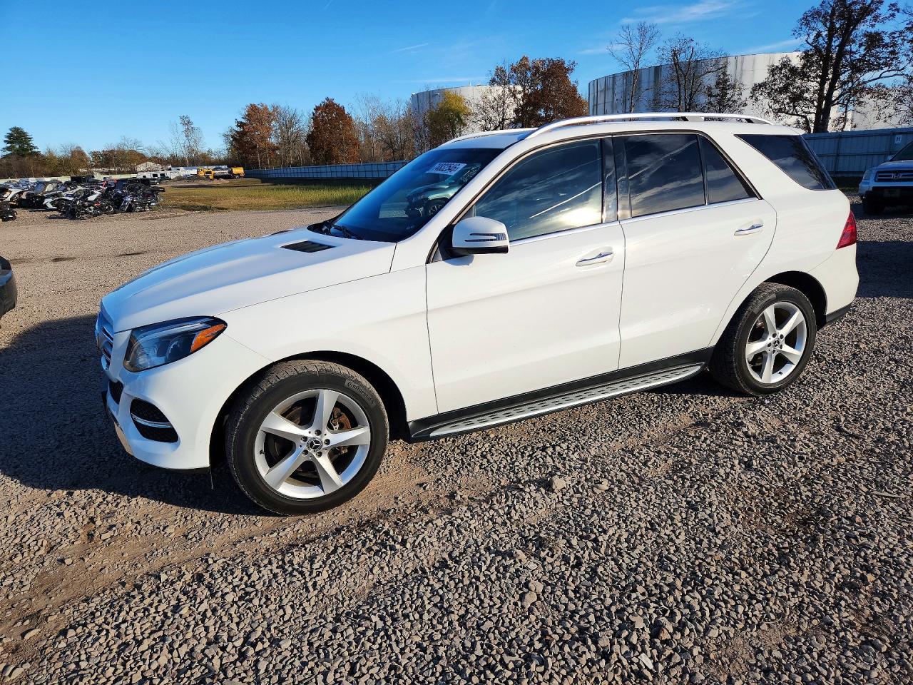 منظر 2018 MERCEDES-BENZ GLE 350 4MATIC، زاوية 1