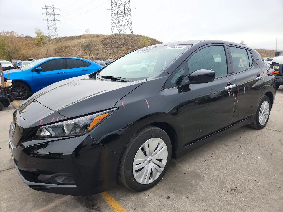 2025 NISSAN LEAF S  