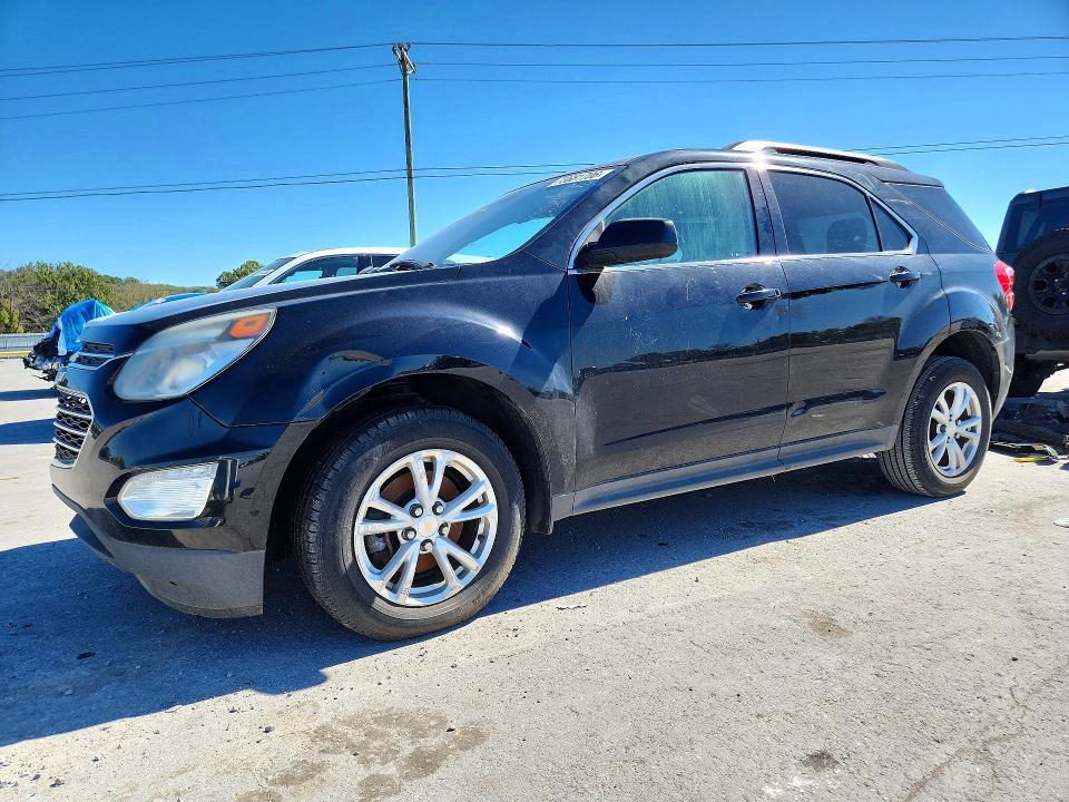 2017 CHEVROLET EQUINOX LT  