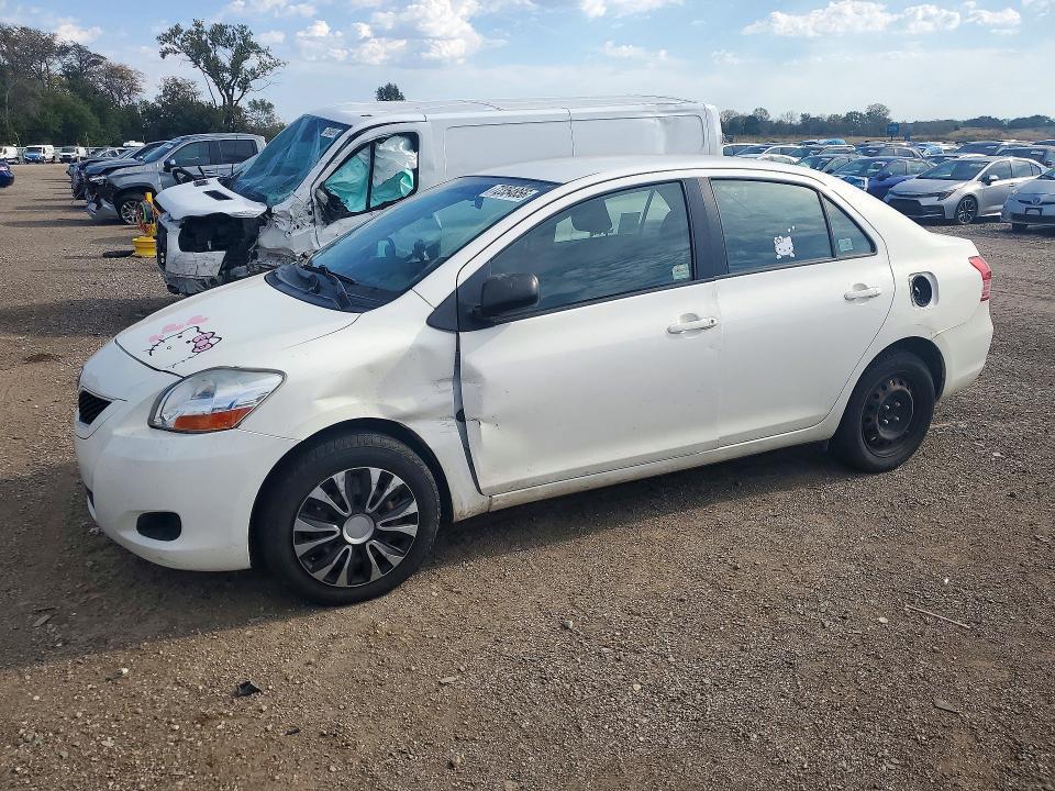 2009 TOYOTA YARIS BASE  