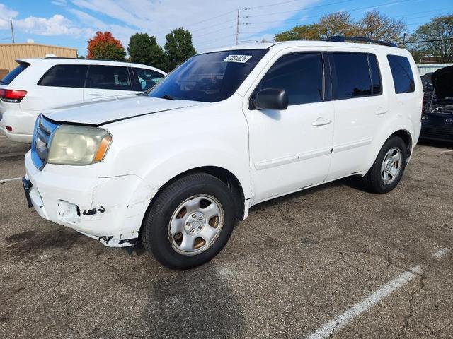 2011 HONDA PILOT LX  