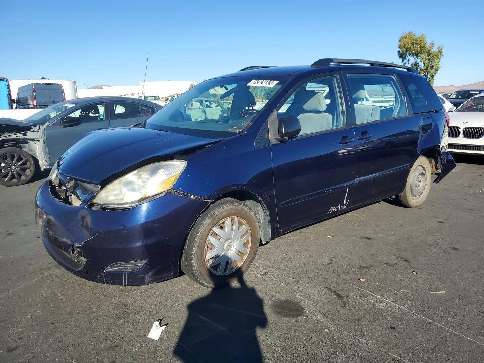 2007 TOYOTA SIENNA CE 7-PASSENGER  