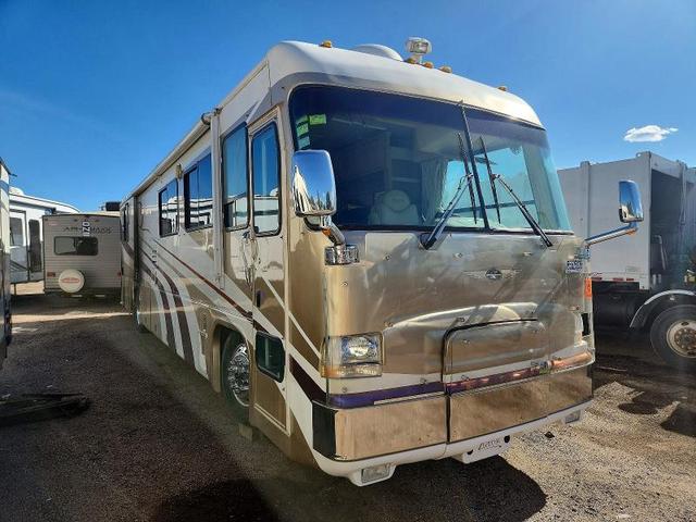 2001 FREIGHTLINER VCL RV