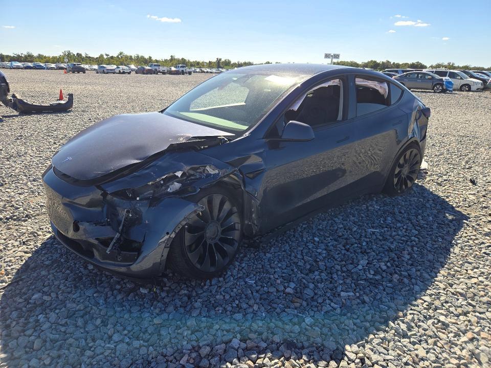2022 TESLA MODEL Y   