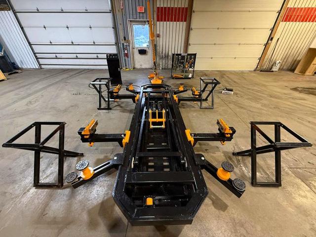 2024 OTHERS SCISSOR STYLE FRAME MACHINE   
