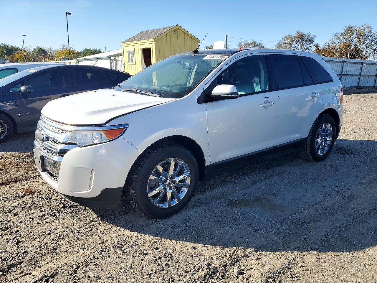 Vue de 2013 FORD EDGE SEL, angle 1