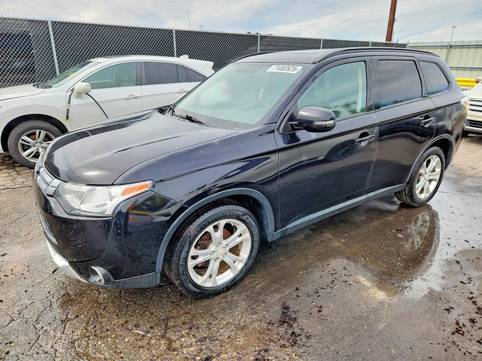 2015 MITSUBISHI OUTLANDER SE  