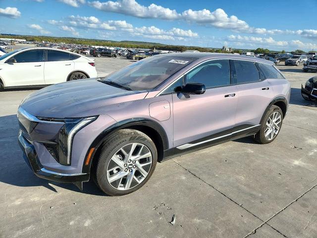 2025 CADILLAC OPTIQ LUXURY  