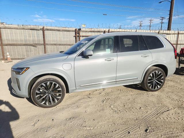 2026 VOLVO XC90