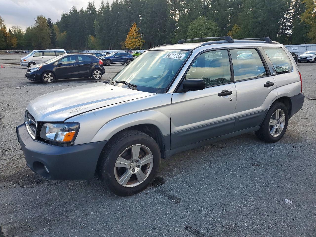 Vista de 2004 SUBARU FORESTER 2.5X, ángulo 1