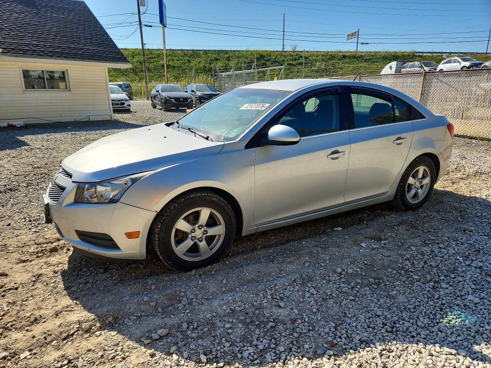 2014 CHEVROLET CRUZE LT  