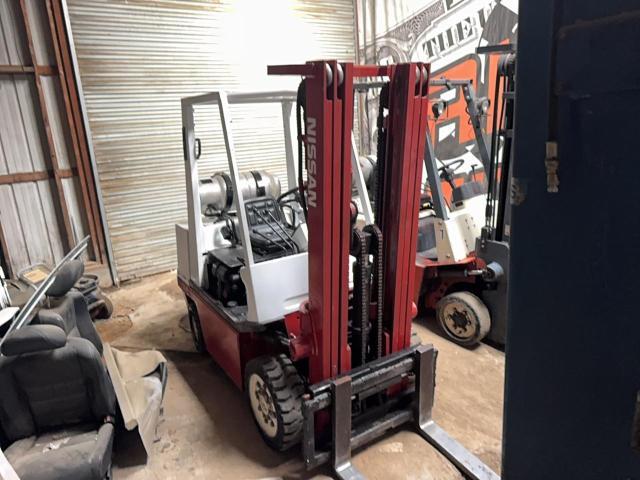 1997 NISSAN CPH02A25 ORDER PICKER