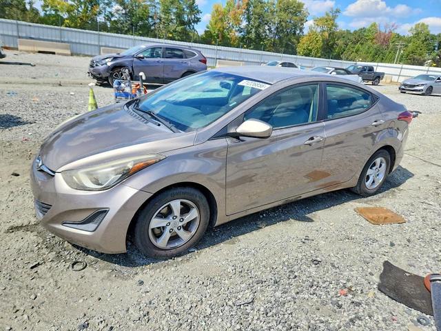 2015 HYUNDAI ELANTRA SE  