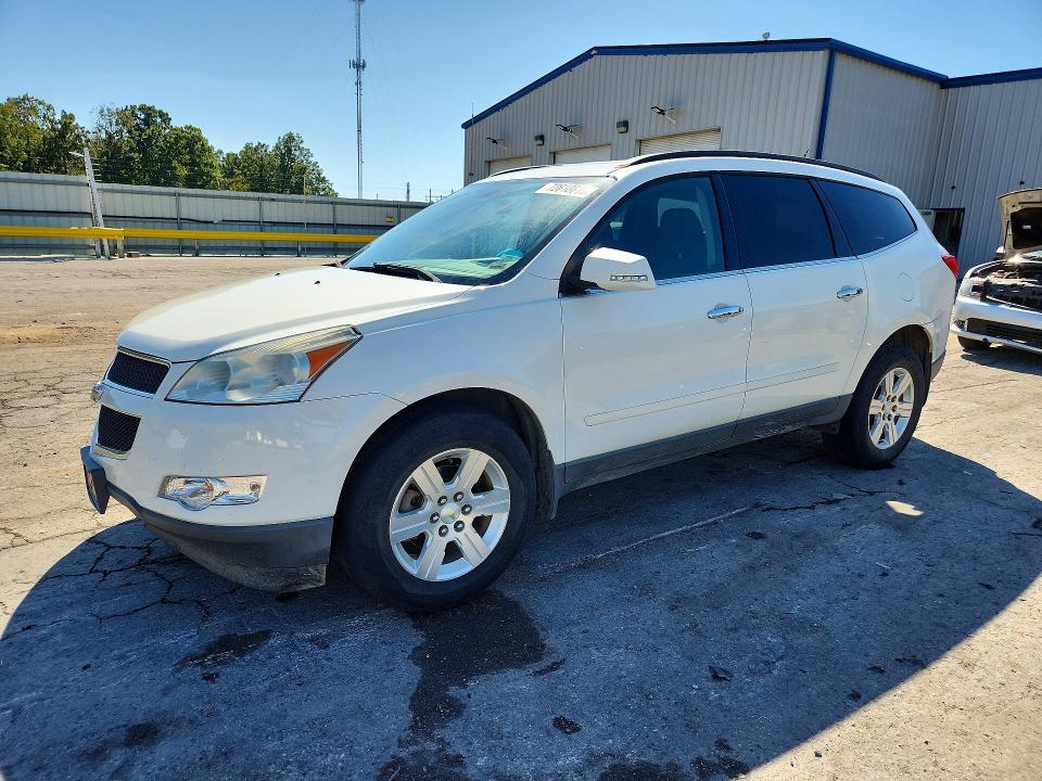 2011 CHEVROLET TRAVERSE LT  