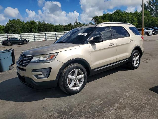 2017 FORD EXPLORER XLT  