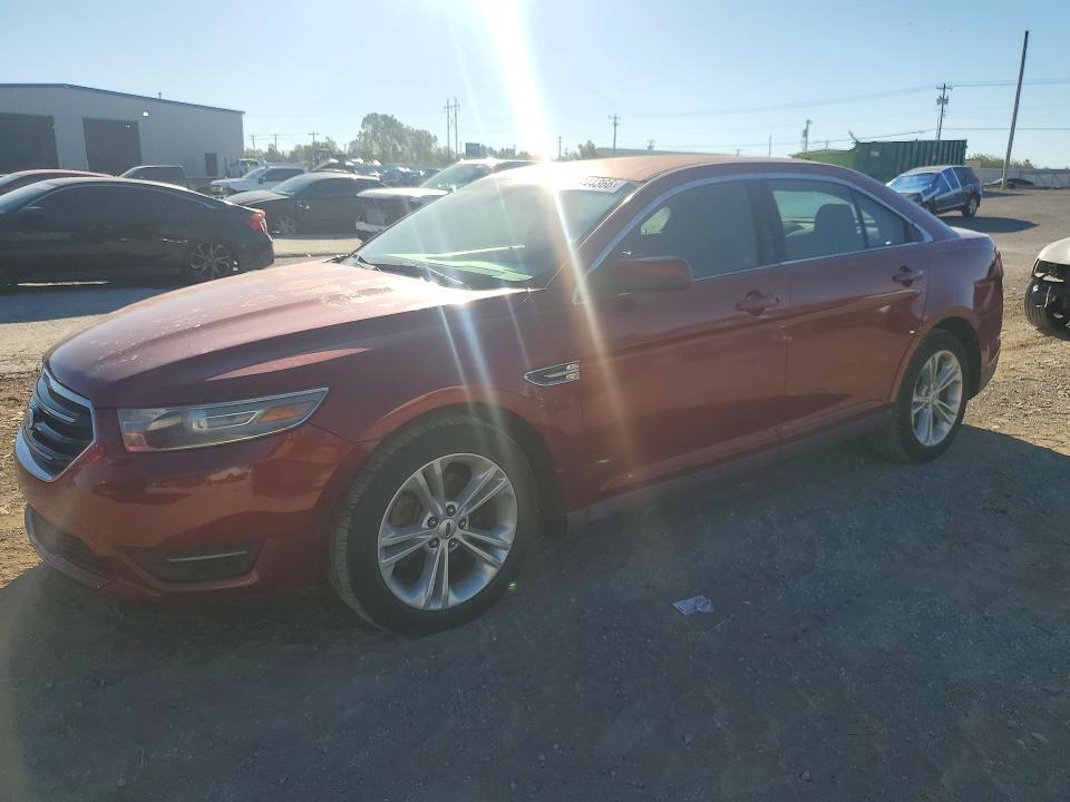 2013 FORD TAURUS SEL  