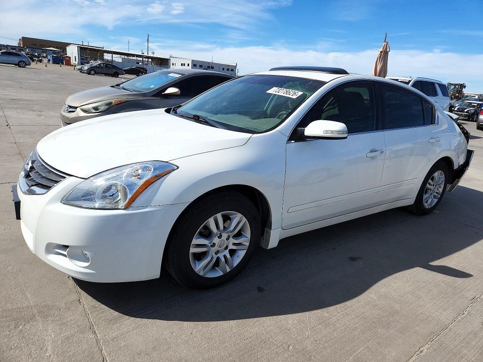 2012 NISSAN ALTIMA 25  