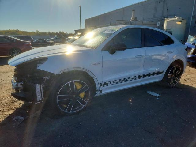 2022 PORSCHE CAYENNE TURBO S E HYBRID COUPE  