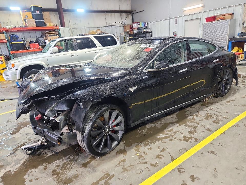 2014 TESLA MODEL S   