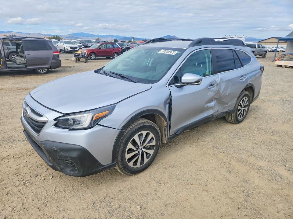 2022 SUBARU OUTBACK PREMIUM  