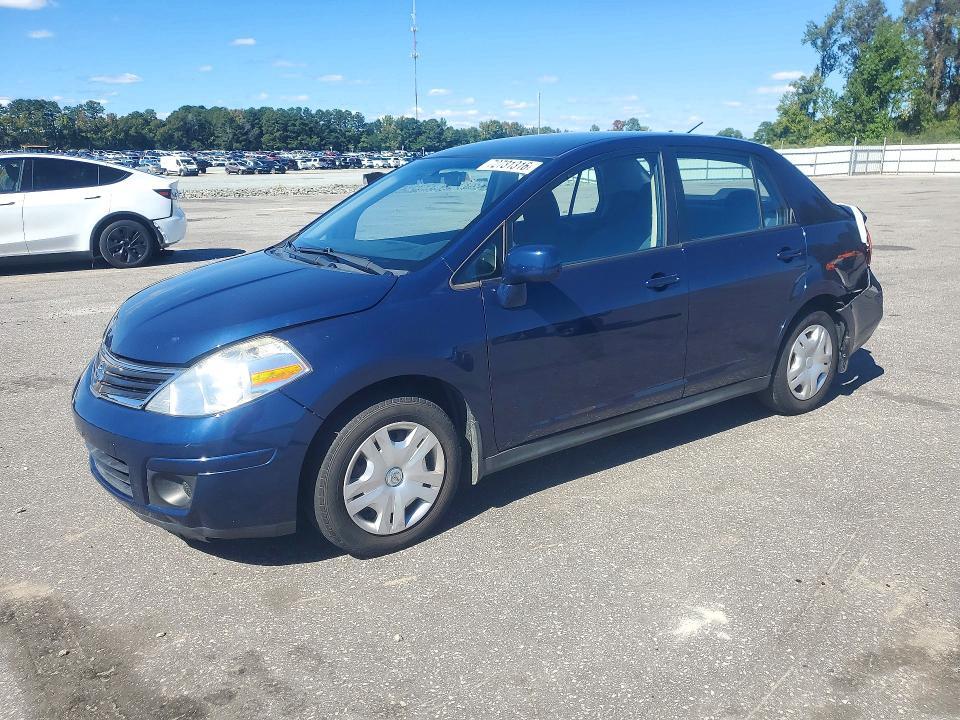 2011 NISSAN VERSA 18 S  