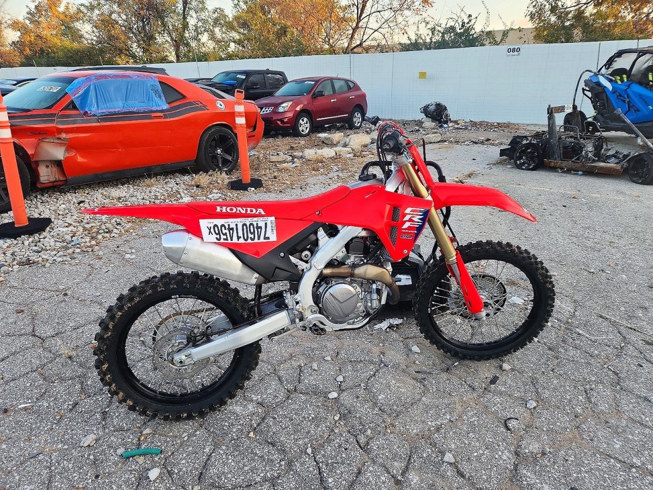 منظر 2026 HONDA CRF450 R، زاوية 1
