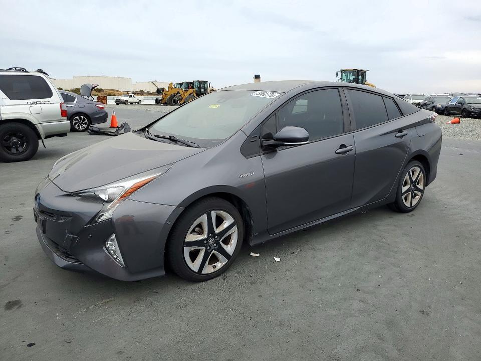 2017 TOYOTA PRIUS FOUR TOURING  