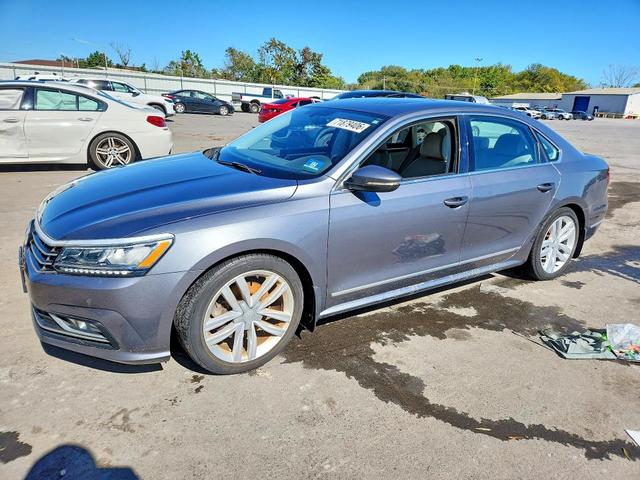 2017 VOLKSWAGEN PASSAT