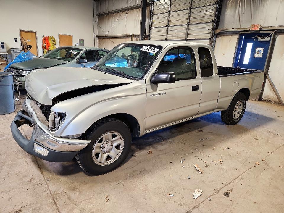 2001 TOYOTA TACOMA BASE  