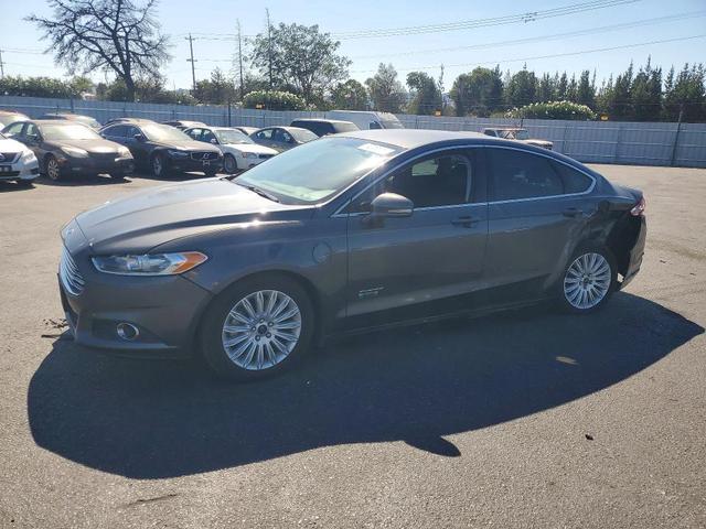 2016 FORD FUSION SE PHEV  