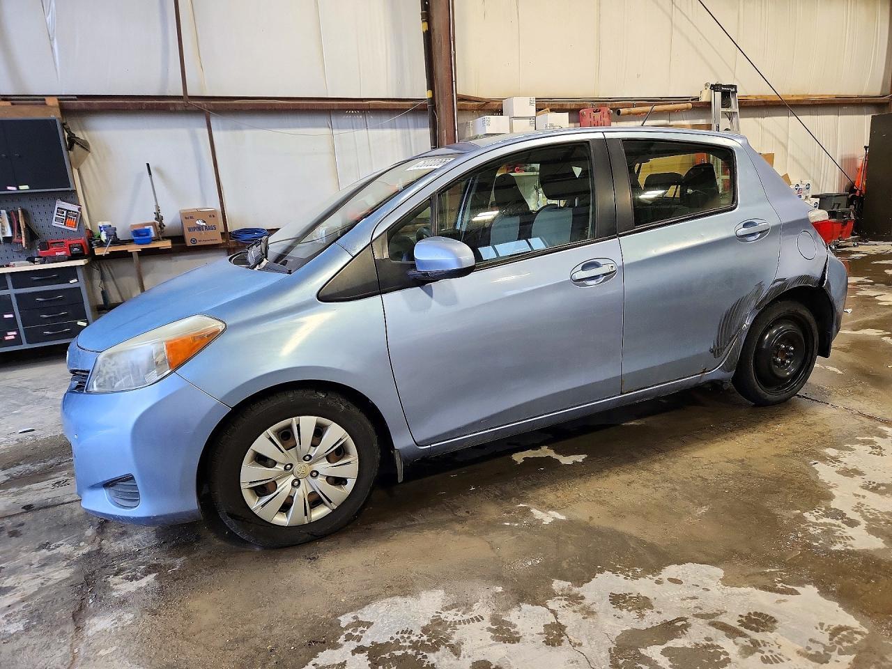 2012 TOYOTA YARIS 5-DOOR L view, angle 1