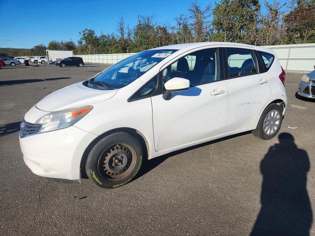 2015 NISSAN VERSA