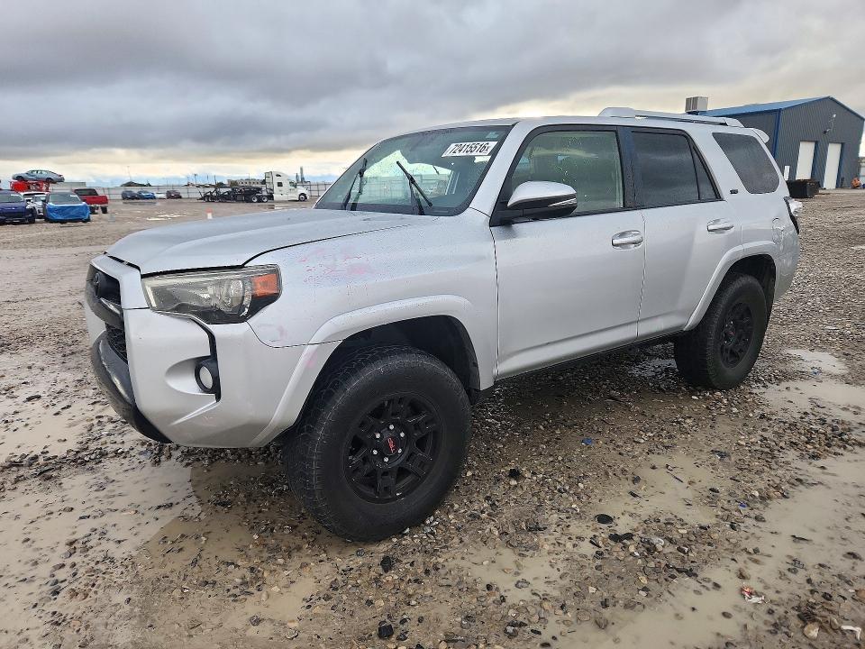 2018 TOYOTA 4RUNNER SR5 PREMIUM  
