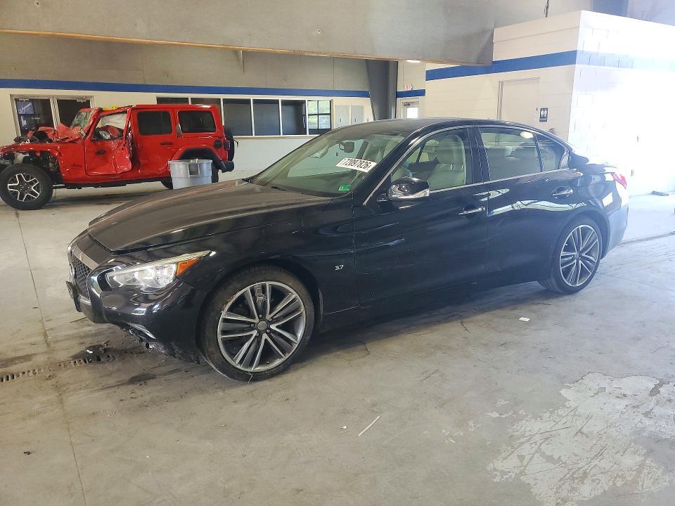 2015 INFINITI Q50 PREMIUM  