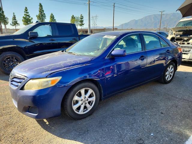 2011 TOYOTA CAMRY