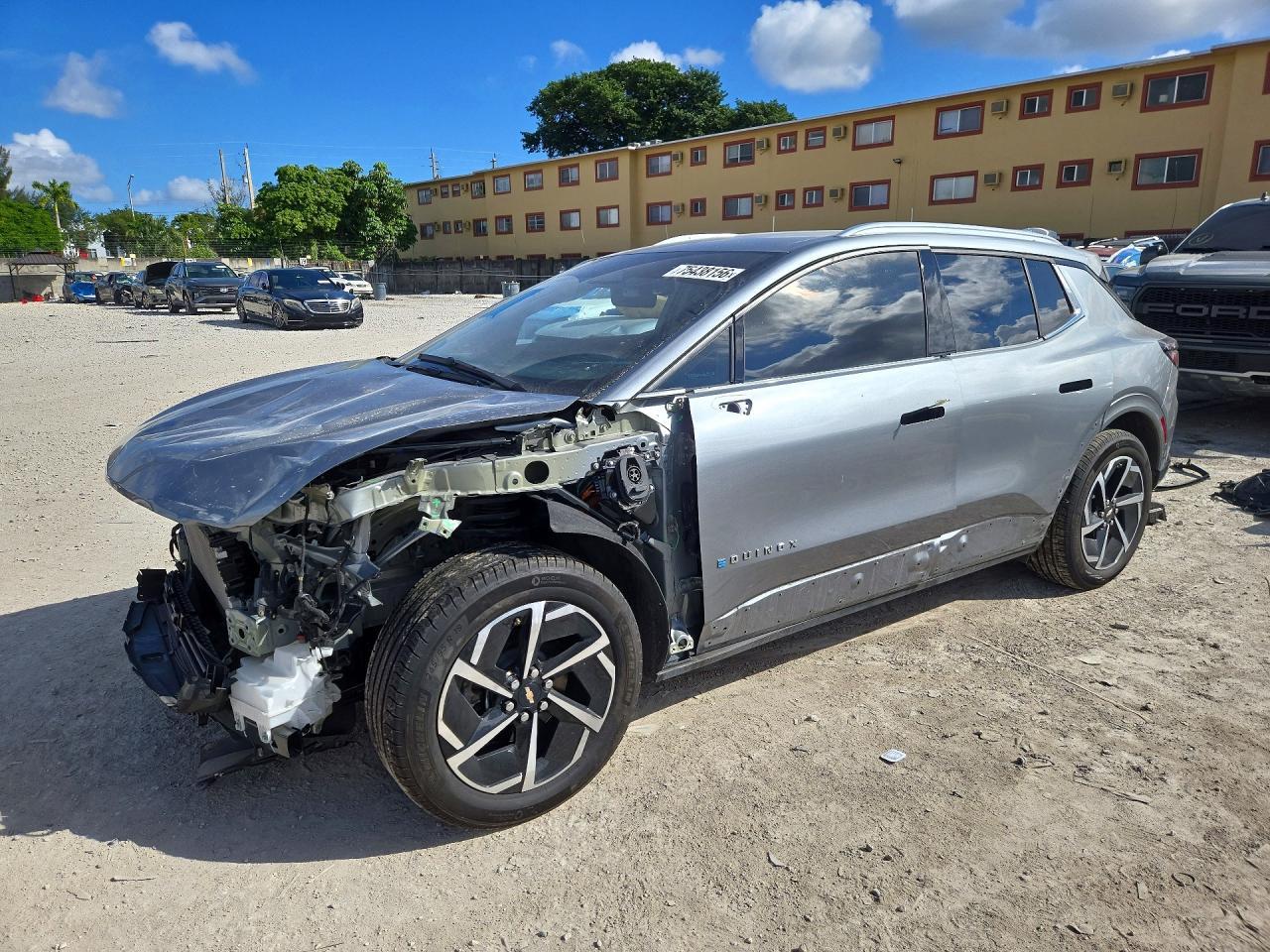 منظر 2025 CHEVROLET EQUINOX LT، زاوية 1