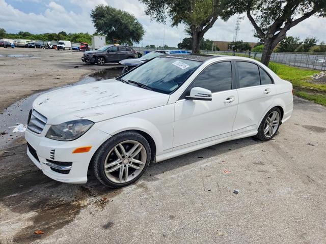 2013 MERCEDES-BENZ C 250  