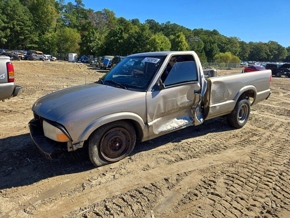 2003 GMC SONOMA   