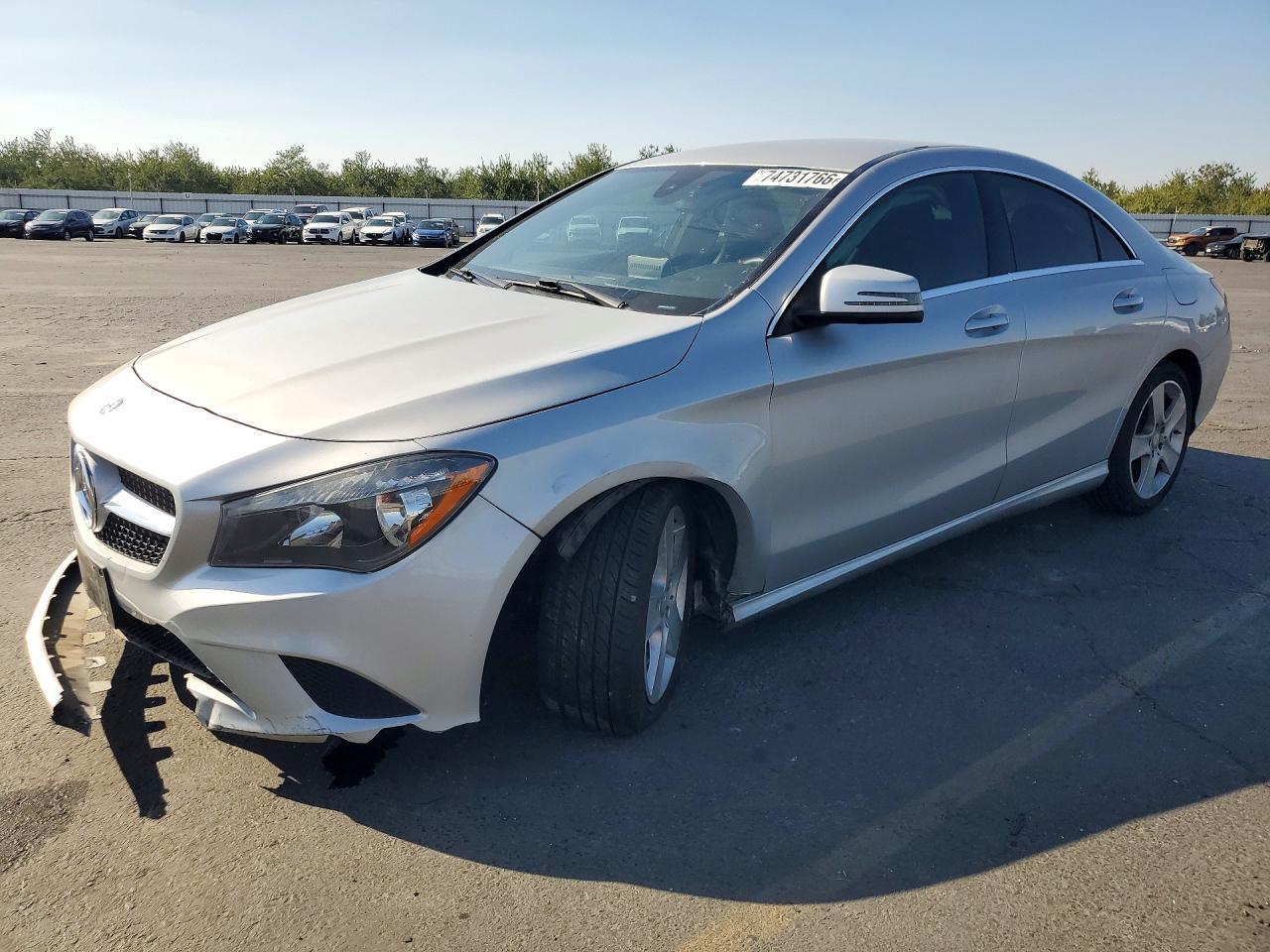 Вид 2015 Mercedes-Benz CLA CLASS 250, угол 1