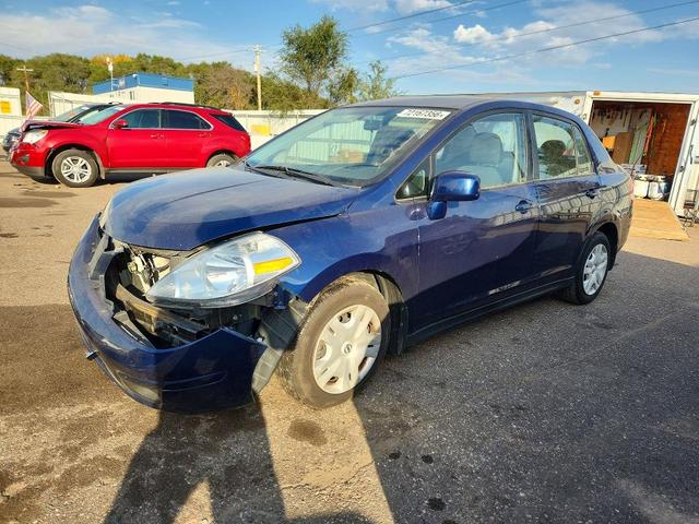 2011 NISSAN VERSA