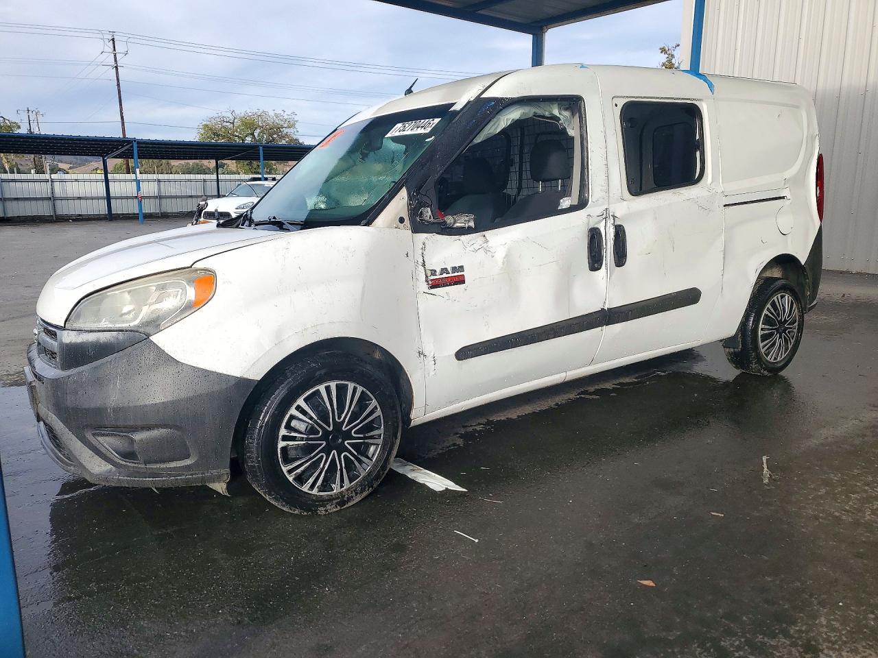 Vista de 2017 RAM PROMASTER - DELIVERY VAN, ángulo 1