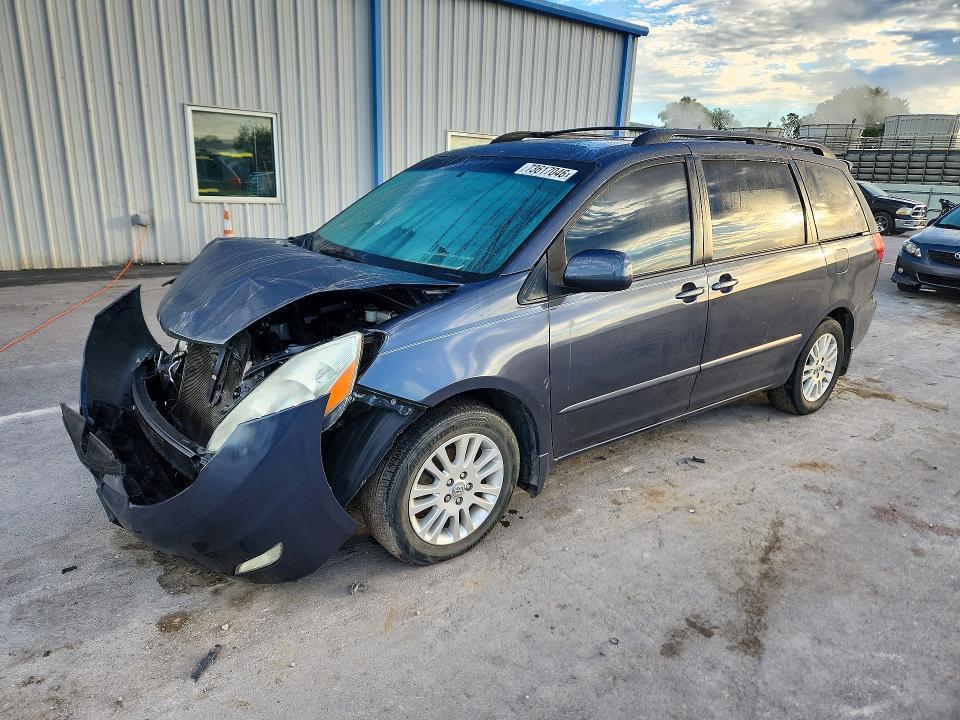 2008 TOYOTA SIENNA XLE  