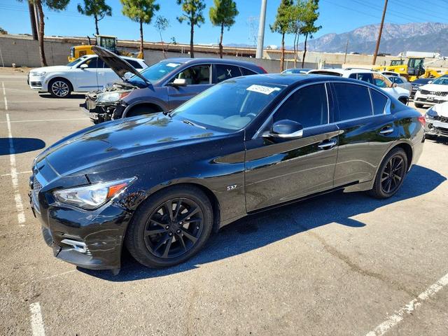 2015 INFINITI Q50