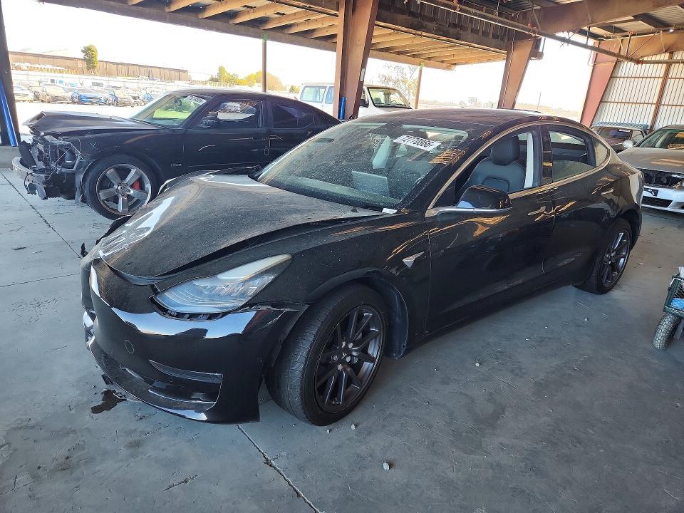 2018 TESLA MODEL 3   