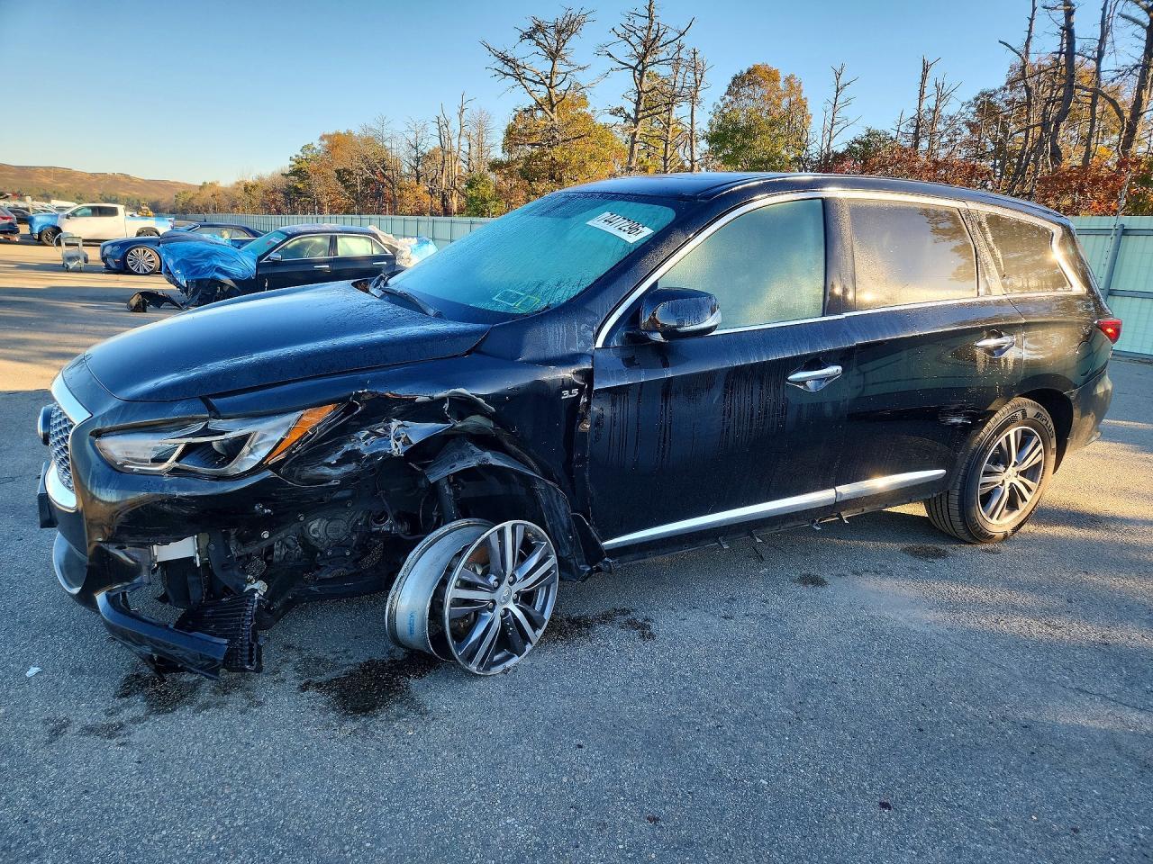 Vista de 2017 INFINITI QX60 BASE, ángulo 1