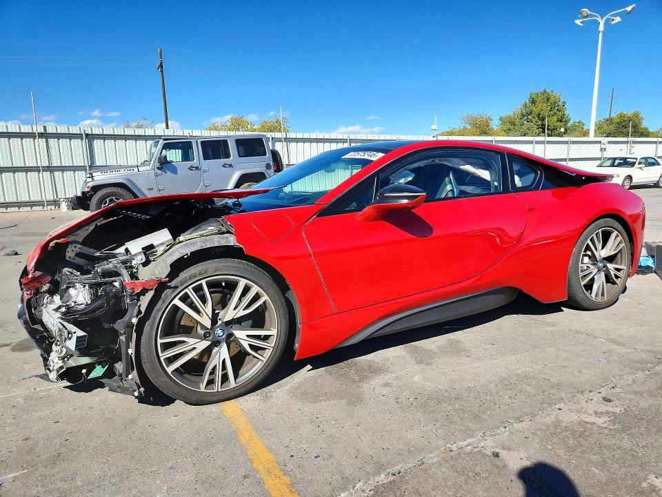 2017 BMW I8   