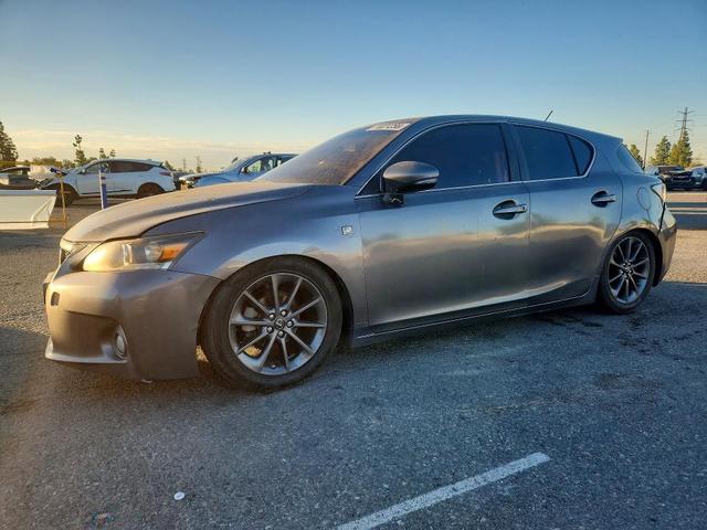 2013 LEXUS CT 200  